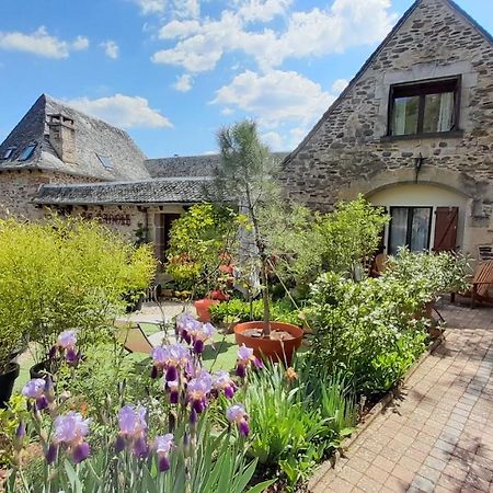 B&B Manoir De La Fabregues Estaing  Eksteriør bilde