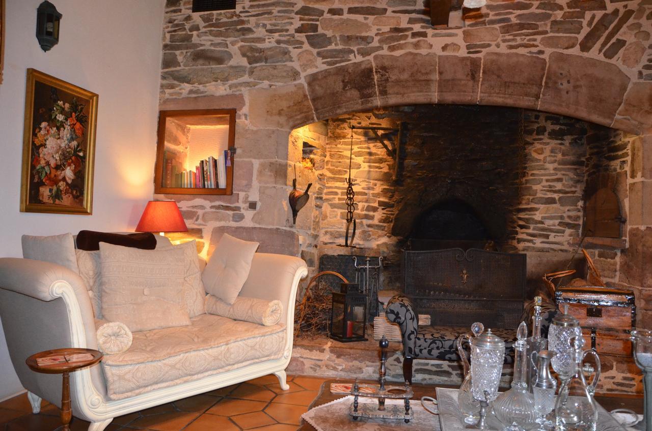 B&B Manoir De La Fabregues Estaing  Eksteriør bilde